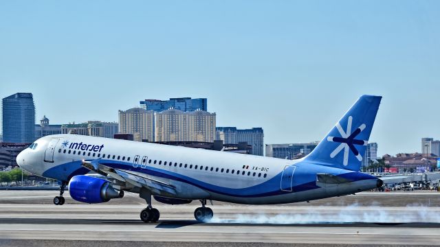 Airbus A320 (XA-BIC) - XA-BIC Interjet 2008 Airbus A320-214 - cn 337 - Las Vegas - McCarran International Airport (LAS / KLAS)br /USA - Nevada May 10, 2015br /Photo: Tomás Del Coro