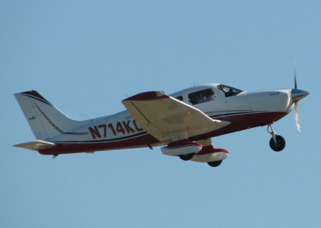 Piper Cherokee (N714KC) - Just lifted off runway 23 at Downtown Shreveport.