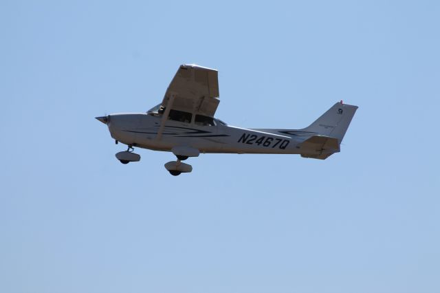 Cessna Skyhawk (N2467Q)