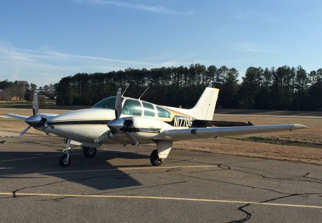 Beechcraft 55 Baron (N1770G) - N1770G at Washington, GA