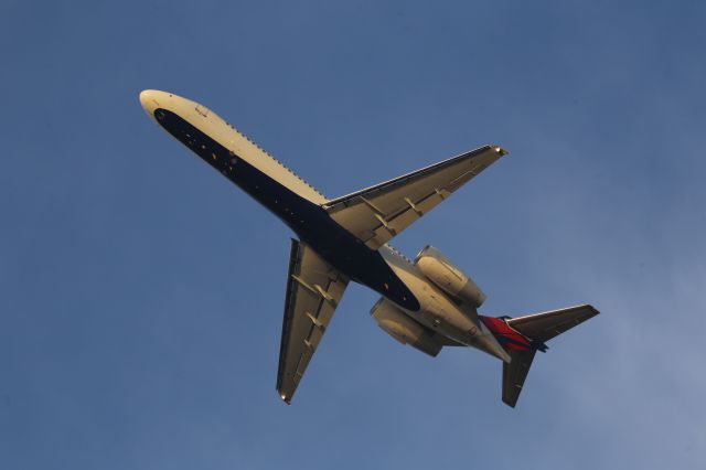 Boeing 717-200 —