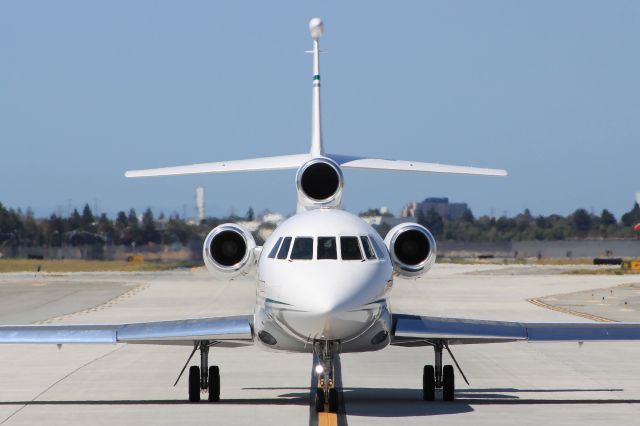 Dassault Falcon 900 (N148FJ)