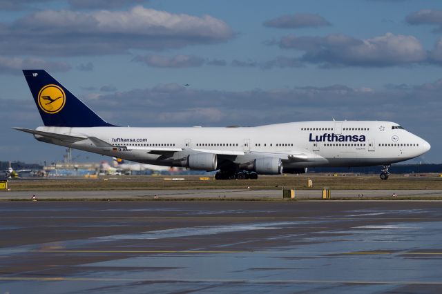 Boeing 747-400 (D-ABVP)