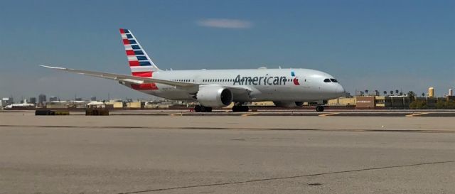 Boeing 787-8 (N817AN) - phx taxiway bravo quality suffering from extended range