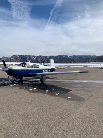 Mooney M-20 (N201XQ)