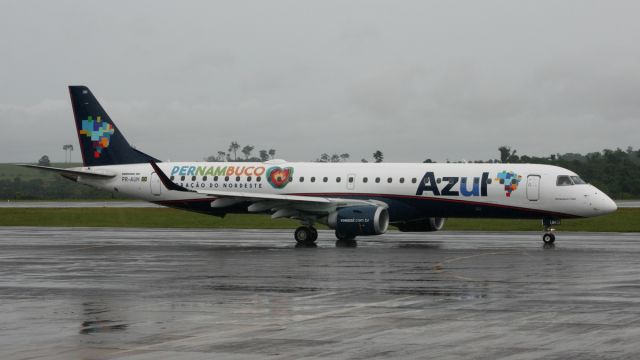 Embraer ERJ-190 (PR-AUH)