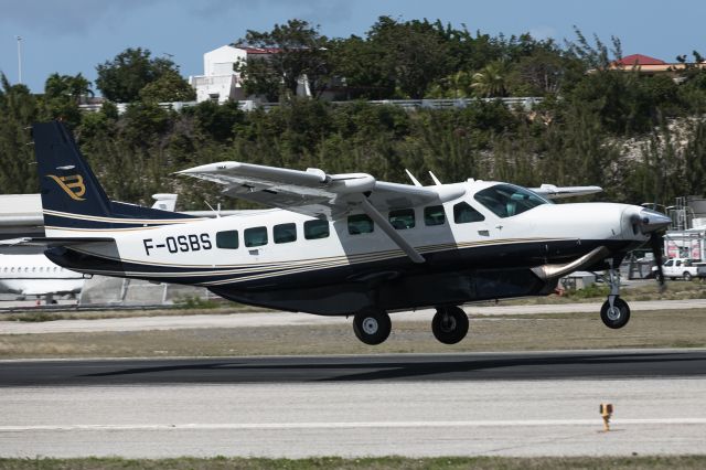 Cessna Caravan (F-OSBS)