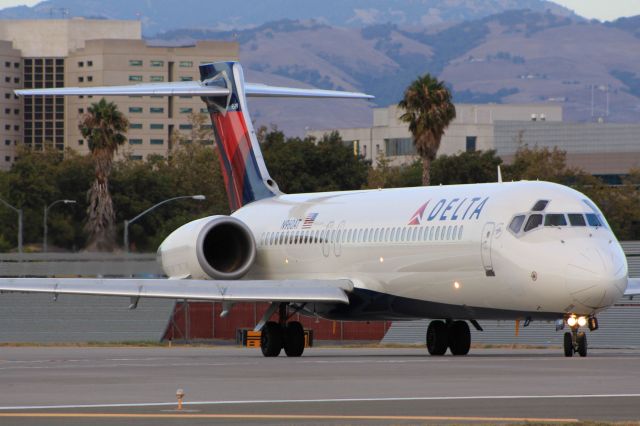 Boeing 717-200 (N960AT)