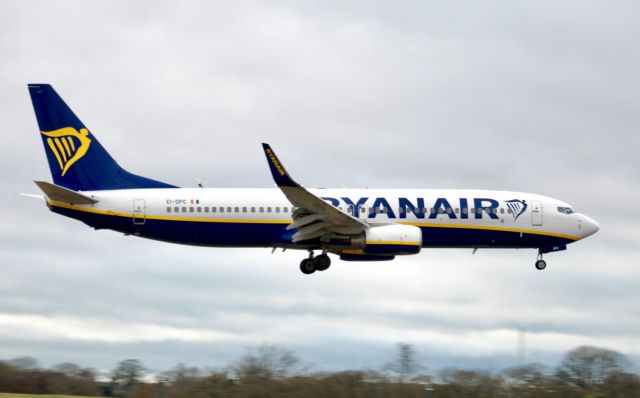 Boeing 737-800 (EI-DPC) - Taken from Carpark 5