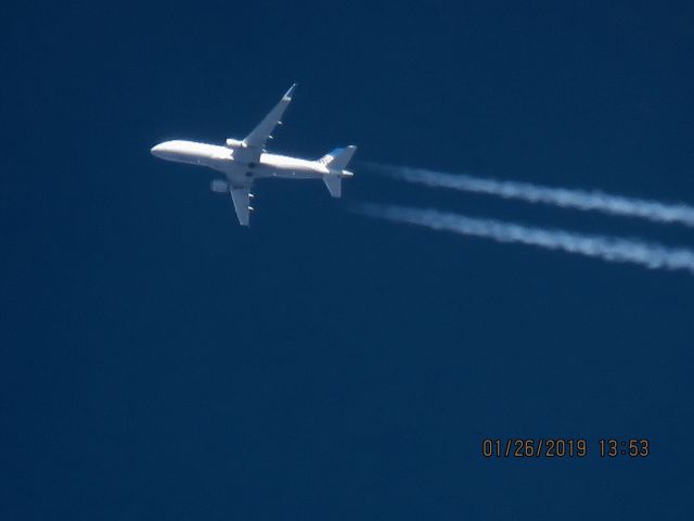 Embraer 175 (N731YX)