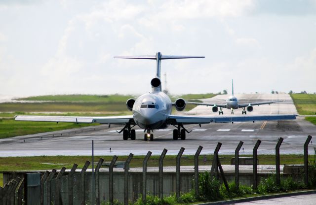 BOEING 727-200 (PP-VQV)