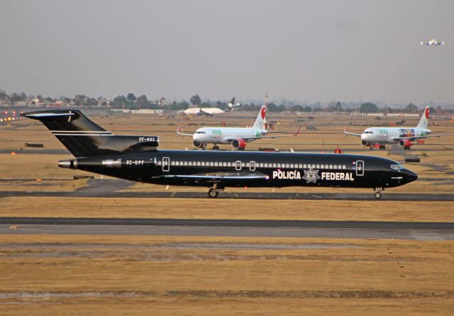 BOEING 727-200 (XC-OPF) - Policía Federal / Boeing 727-264(Adv) / XC-OPF "PF-403" / MMMX 04/2019