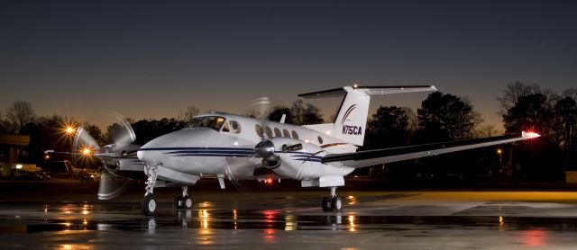 Beechcraft Super King Air 200 (N795CA)