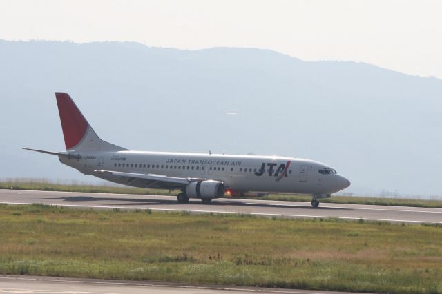 BOEING 737-400 (JA8930)