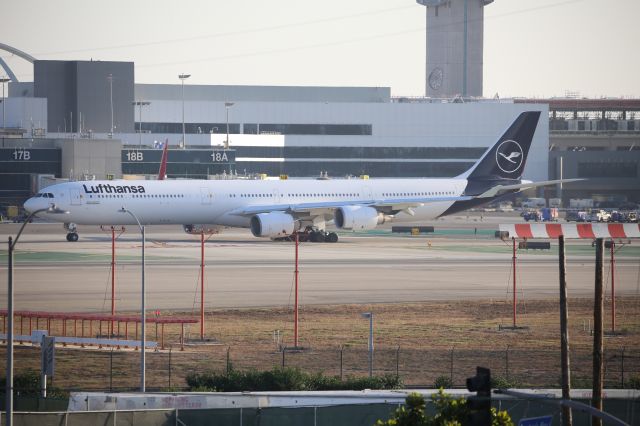 Airbus A340-600 (D-AIHI)