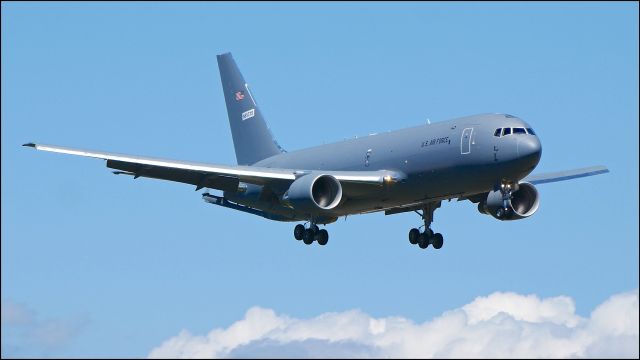 Boeing Pegasus (1146022) - BOE22 on final to Rwy 16R to complete a flight test on 7.20.18. (ln 1126 / cn 34136). The aircraft is using a temporary reg #N5573S.