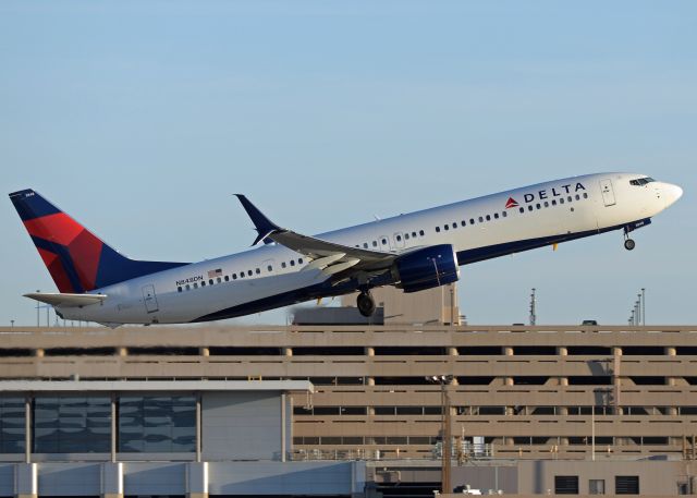 Boeing 737-900 (N848DN)