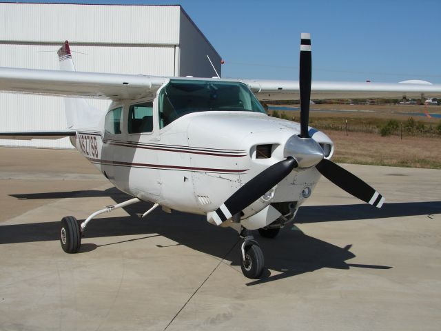 Cessna Centurion (N6276B)