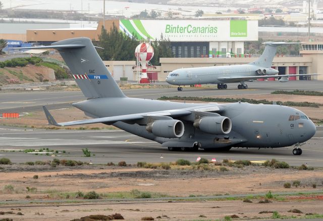 Boeing Globemaster III (08-0001)