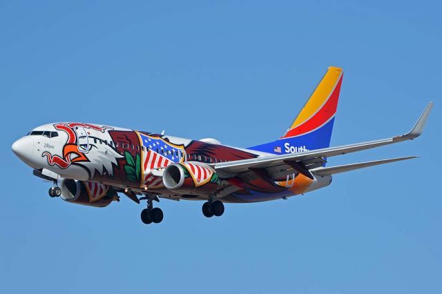 Boeing 737-700 (N918WN) - Southwest Boeing 737-7H4 N918WN "Illinois One" at Phoenix Sky Harbor on January 17, 2018. 