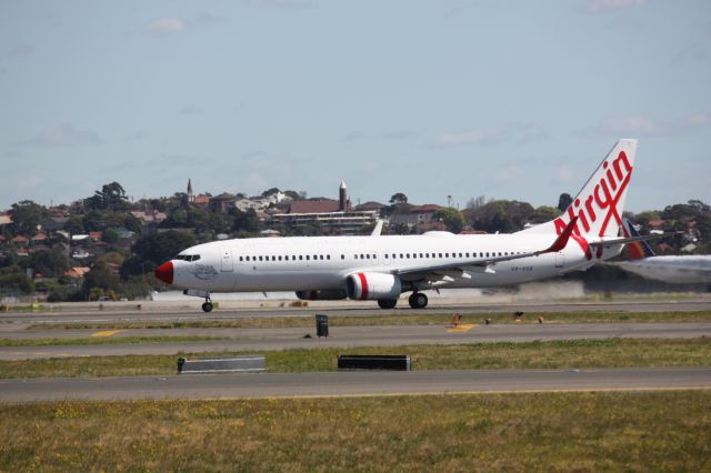 Boeing 737-800 (VH-VOQ)
