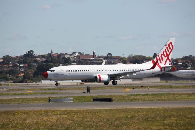 Boeing 737-800 (VH-VOQ)