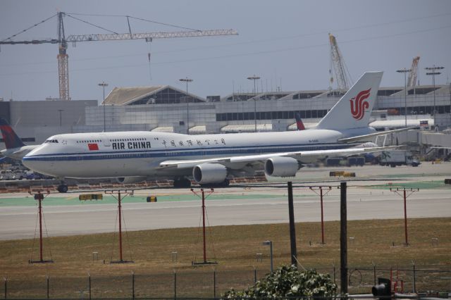 BOEING 747-8 (B-2486)