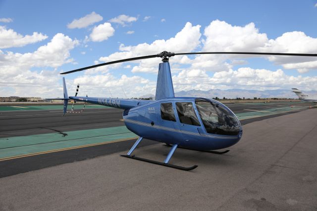 Robinson R-44 (N144BV)