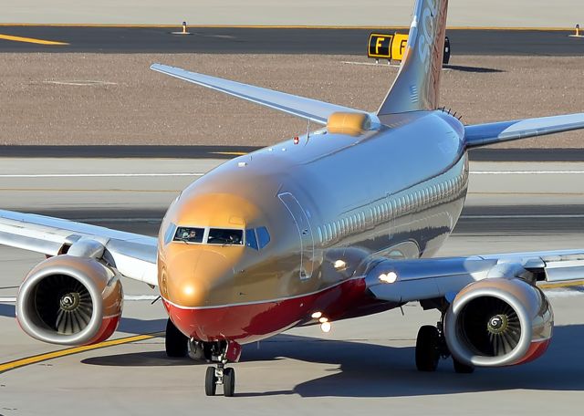 Boeing 737-700 (N792SW)