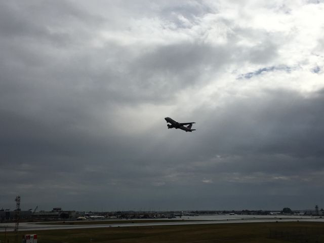 Airbus A319 —