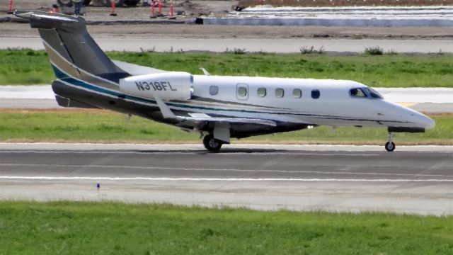 Embraer Phenom 300 (N318FL) - Embraer Phenom 300 (twin-jet) br /28-Feb-2015 E55P/L Santa Monica Muni (KSMO) San Jose Intl (KSJC) 10:51 PST-->11:47 PST 0:56