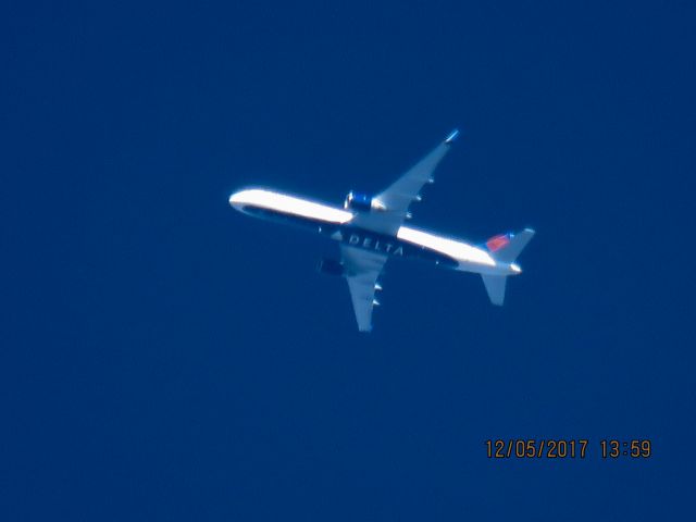Boeing 757-200 (N554RW)