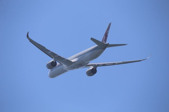 Airbus A350-1000 (A7-ANQ)