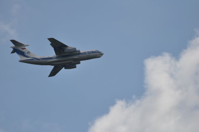 Ilyushin Il-76 (RA-76511) - Volga Dnepr 8184 heading off to Gander, Canada after picking up cargo.