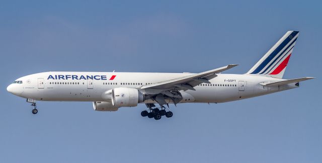 Boeing 777-200 (F-GSPT) - AFR72 arrives in Los Angeles from Paris