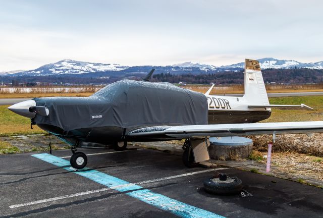 Mooney M-20 Turbo (N2200R)