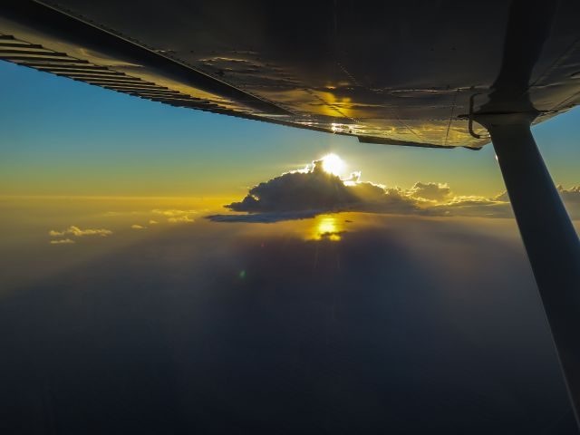 Cessna Skylane (N1967X) - Sunset flight between Trinidad and Martinique...