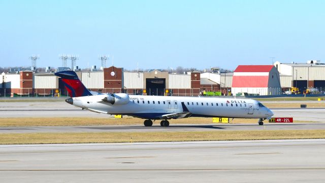Canadair Regional Jet CRJ-900 (N306PQ) - Delta Connection Bombardier CRJ-900LR N306PQ in Detroit 
