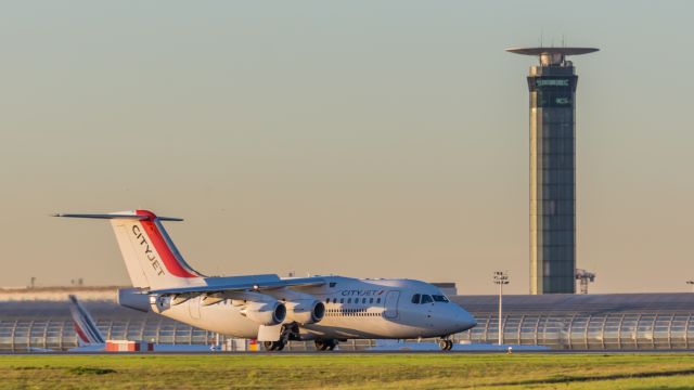 Avro Avroliner (RJ-85) (EI-RJF)