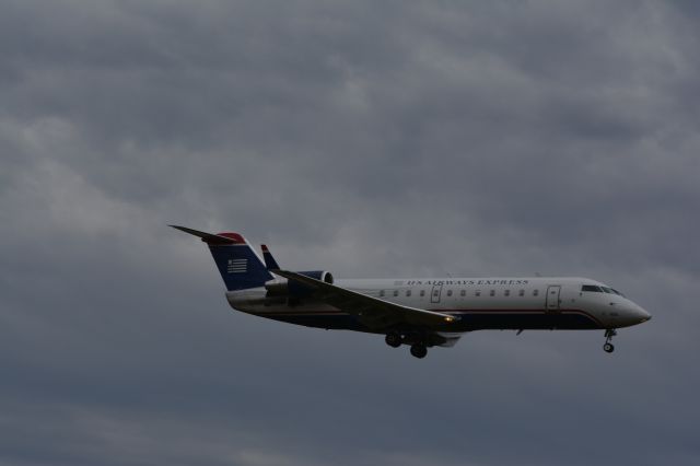 Canadair Regional Jet CRJ-200 (N406AW)