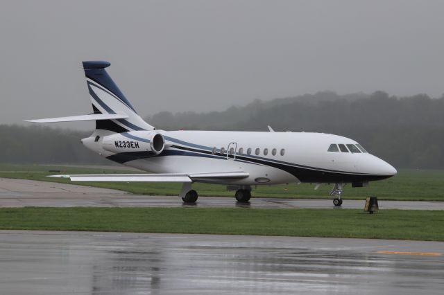 Dassault Falcon 2000 (N233EH)