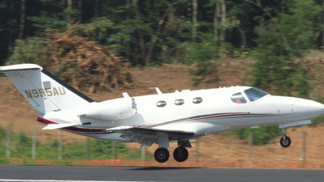 Cessna Citation Mustang (N995AU)