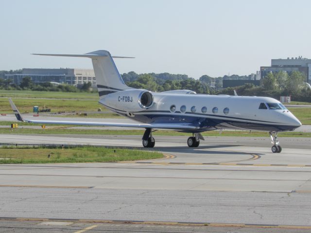 Gulfstream Aerospace Gulfstream IV (C-FDBJ)