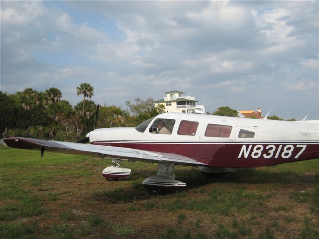 Piper Saratoga (N83187)
