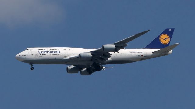 BOEING 747-8 (D-ABYK)