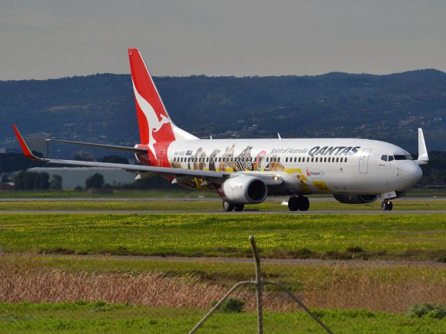 Boeing 737-800 (VH-VZD) - On taxi-way heading for take off on runway 05. Thursday 12th July 2012.