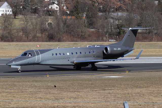 Embraer Legacy 600/650 (PH-JRC)