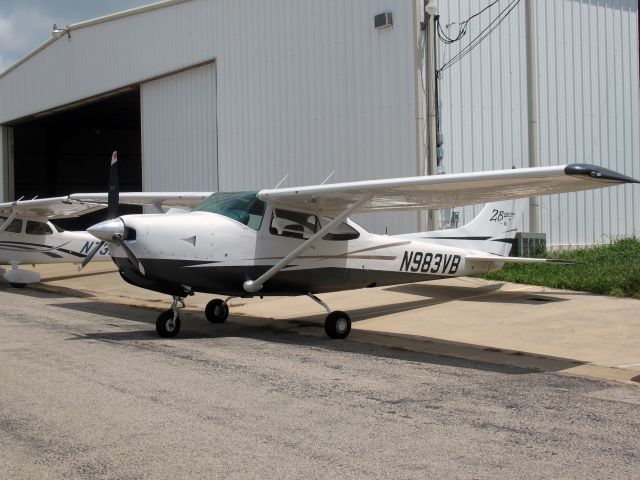 Cessna Skylane RG (N983VB)