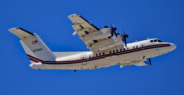 De Havilland Canada Dash 7 (N705GG) - N705GG U.S. Army 1981 DEHAVILLAND DHC-7-102 s/n 48 -    Las Vegas - McCarran International Airport (LAS / KLAS)br /USA - Nevada May 19, 2017br /Photo: Tomás Del Coro 