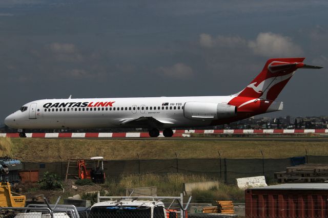 Boeing 717-200 (VH-YQS)